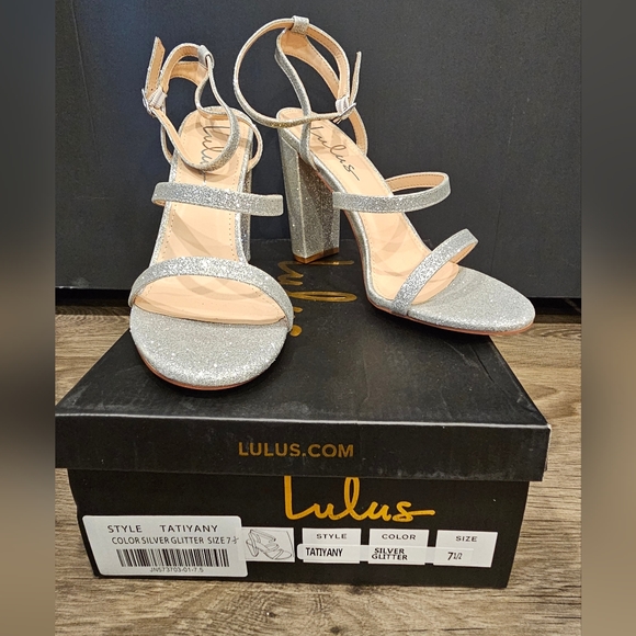 Lulus Shoes - Lulu's Tatiyany silver glitter heels size 7 1/2